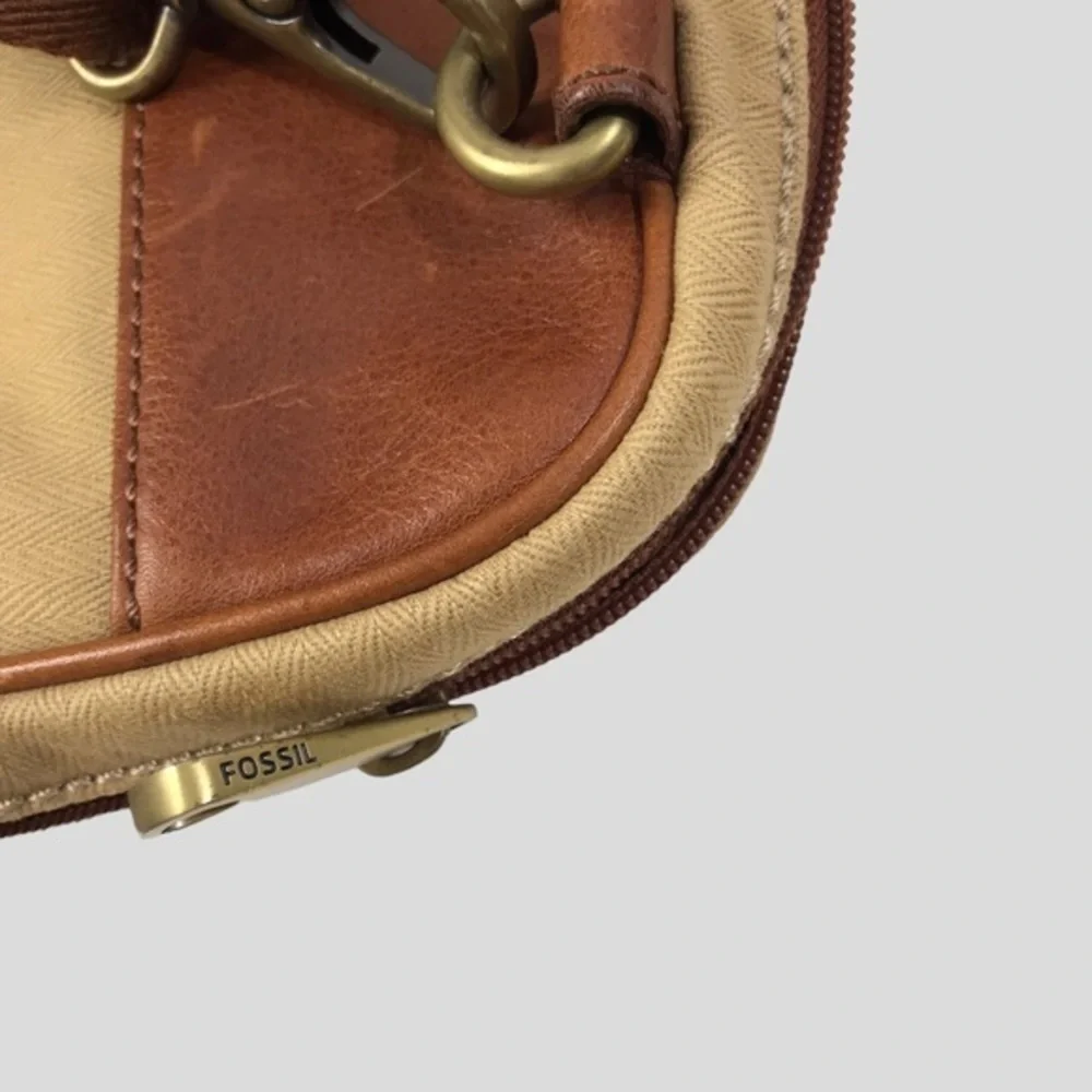 FOSSIL - ESTATE DOC BG MESSENGER BAG